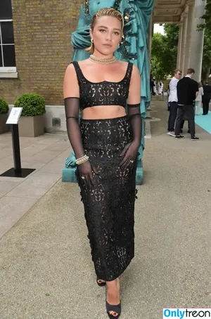 Florence Pugh / florencepugh nude photo #0052