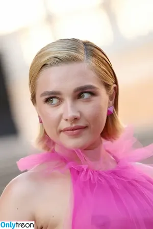 Florence Pugh / florencepugh nude photo #0059