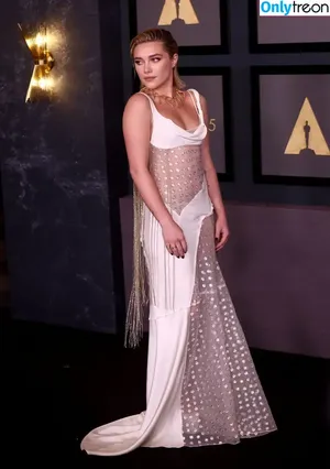 Florence Pugh / florencepugh nude photo #0170