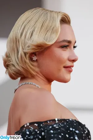 Florence Pugh / florencepugh nude photo #0204