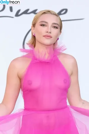 Florence Pugh / florencepugh nude photo #0237