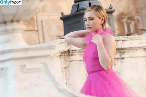 Florence Pugh / florencepugh nude photo #0254