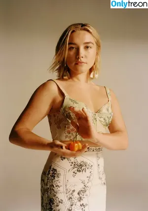 Florence Pugh / florencepugh nude photo #0342