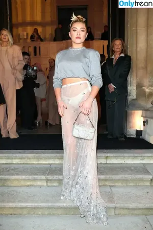 Florence Pugh / florencepugh nude photo #0374