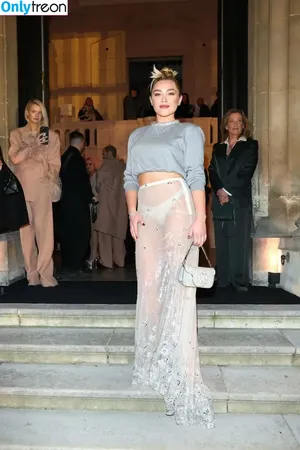 Florence Pugh / florencepugh nude photo #0375