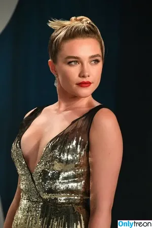 Florence Pugh / florencepugh nude photo #0390