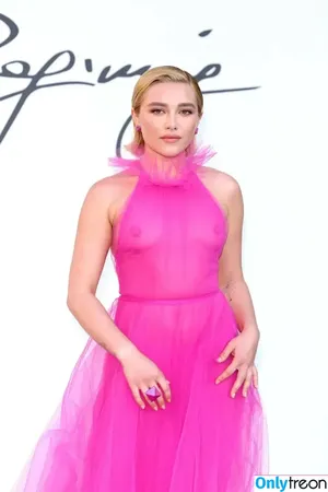 Florence Pugh / florencepugh nude photo #0402