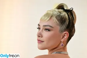 Florence Pugh / florencepugh nude photo #0415