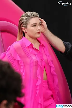 Florence Pugh / florencepugh nude photo #0483