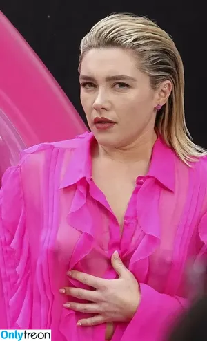Florence Pugh / florencepugh nude photo #0486