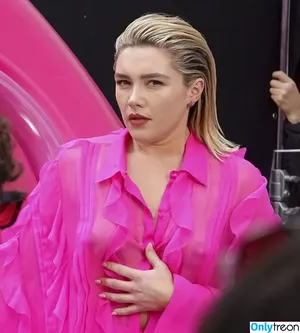 Florence Pugh / florencepugh nude photo #0500