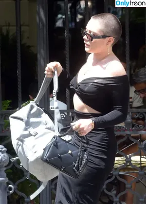 Florence Pugh / florencepugh nude photo #0571