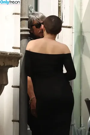 Florence Pugh / florencepugh nude photo #0582