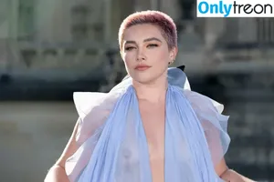 Florence Pugh / florencepugh nude photo #0608