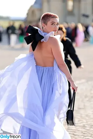 Florence Pugh / florencepugh nude photo #0621