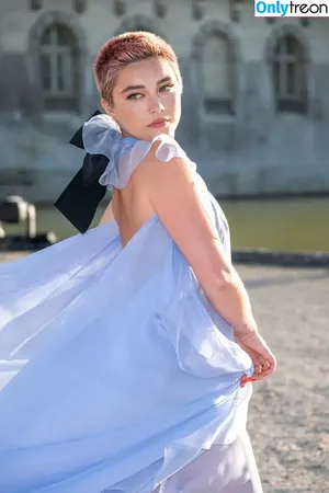 Florence Pugh / florencepugh nude photo #0659