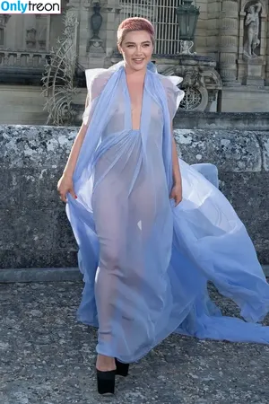 Florence Pugh / florencepugh nude photo #0678