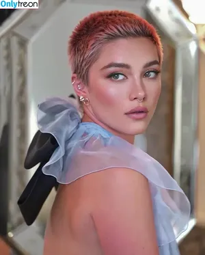 Florence Pugh / florencepugh nude photo #0679