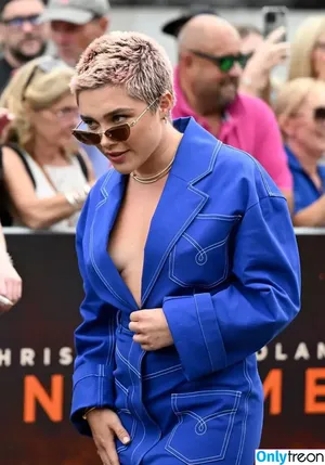 Florence Pugh / florencepugh nude photo #0703