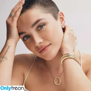 Florence Pugh / florencepugh nude photo #0789