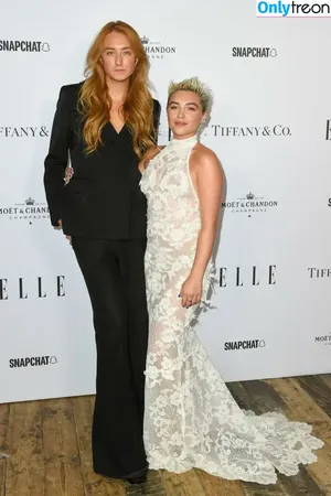 Florence Pugh / florencepugh nude photo #0811