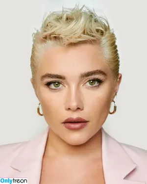 Florence Pugh / florencepugh nude photo #0852