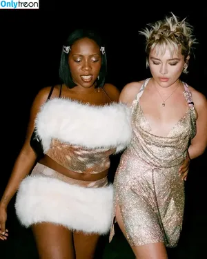 Florence Pugh / florencepugh nude photo #0985