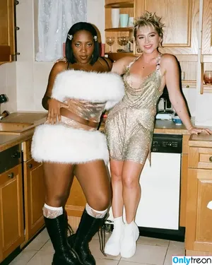 Florence Pugh / florencepugh nude photo #0986