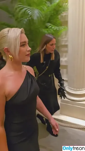 Florence Pugh / florencepugh nude photo #0998
