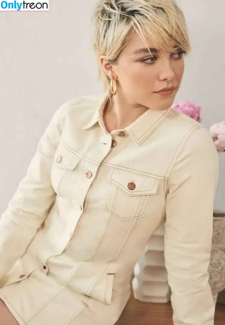 Florence Pugh nude photo #0005 (florencepugh)