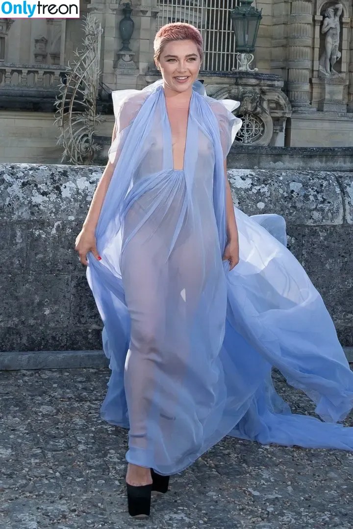 Florence Pugh nude photo #0678 (florencepugh)