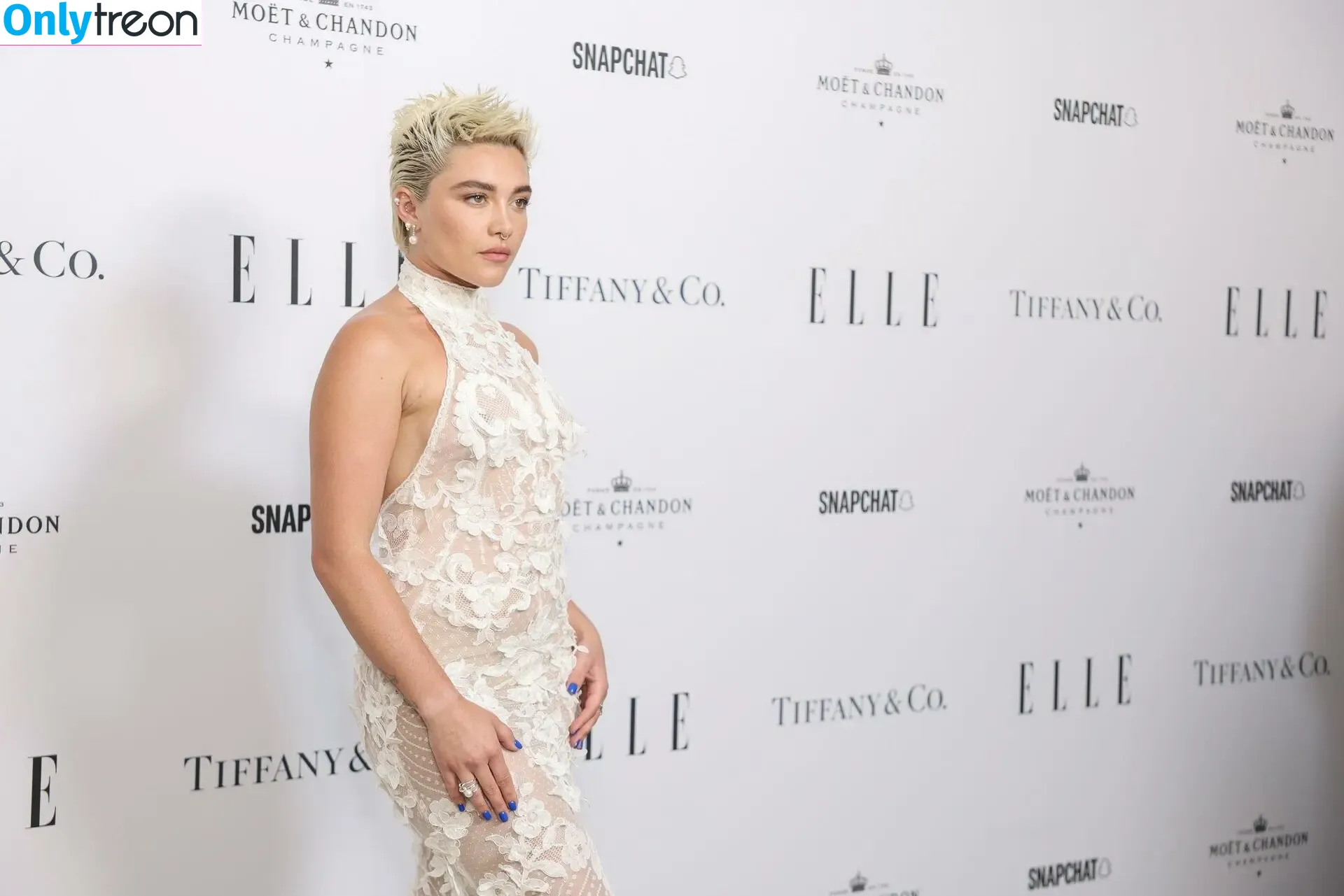 Florence Pugh nude photo #0808 (florencepugh)