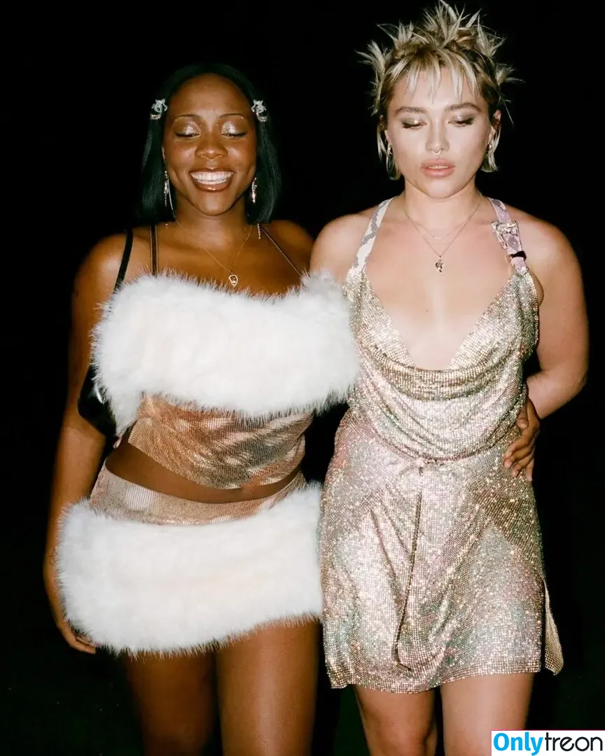Florence Pugh nude photo #0984 (florencepugh)
