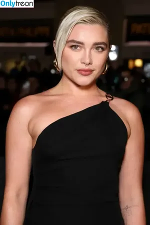 Florence Pugh / florencepugh nude photo #1011