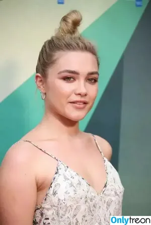 Florence Pugh / florencepugh nude photo #1040
