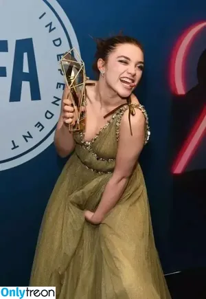 Florence Pugh / florencepugh nude photo #1041