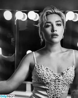 Florence Pugh / florencepugh nude photo #1060
