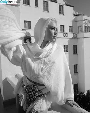 Florence Pugh / florencepugh nude photo #1091