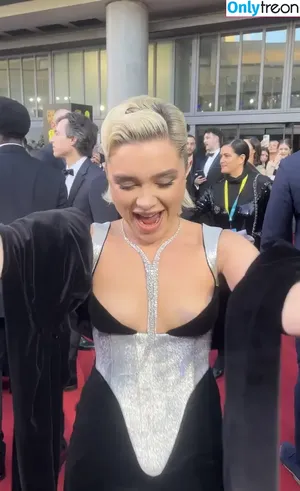 Florence Pugh / florencepugh nude photo #1109