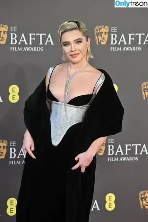 Florence Pugh / florencepugh nude photo #1118