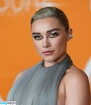 Florence Pugh / florencepugh nude photo #1158