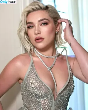 Florence Pugh / florencepugh nude photo #1185