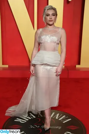 Florence Pugh / florencepugh nude photo #1195