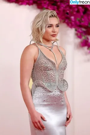 Florence Pugh / florencepugh nude photo #1202