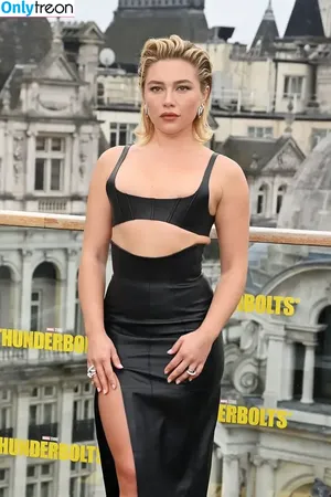 Florence Pugh / florencepugh nude photo #1973