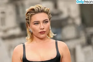 Florence Pugh / florencepugh nude photo #1987