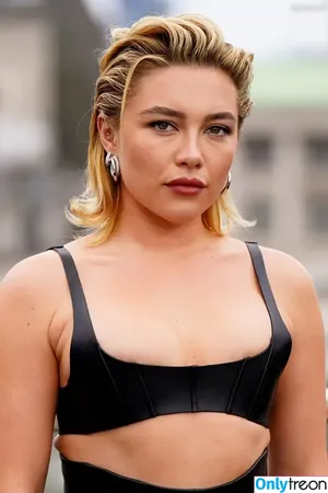 Florence Pugh / florencepugh nude photo #1991