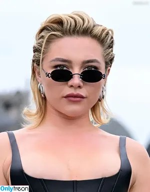 Florence Pugh / florencepugh nude photo #1995