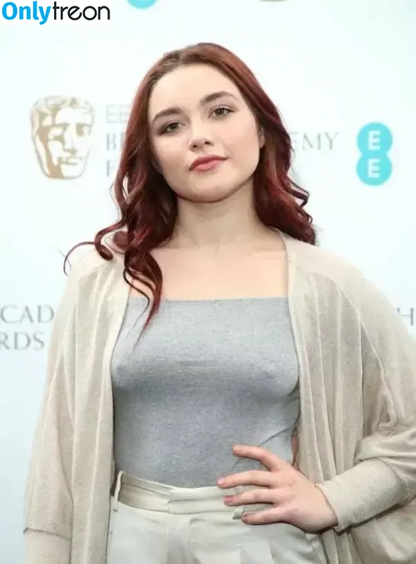 Florence Pugh nude photo #1039 (florencepugh)