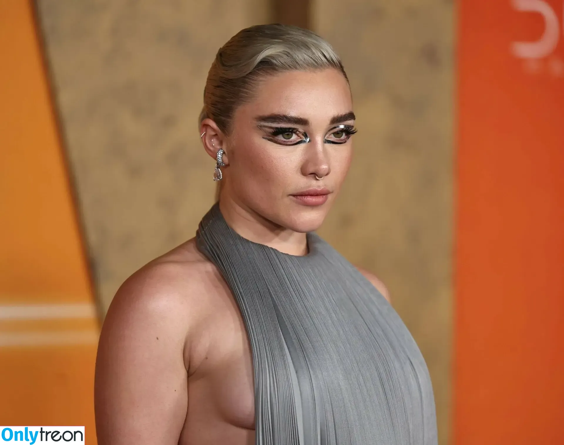 Florence Pugh nude photo #1148 (florencepugh)